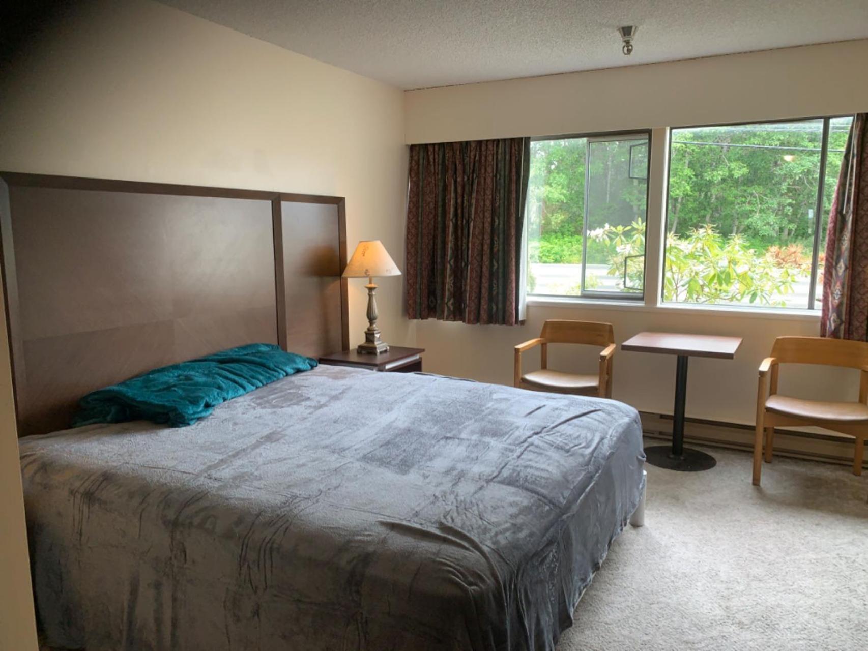 Providence Place Inn Port Hardy Exterior photo